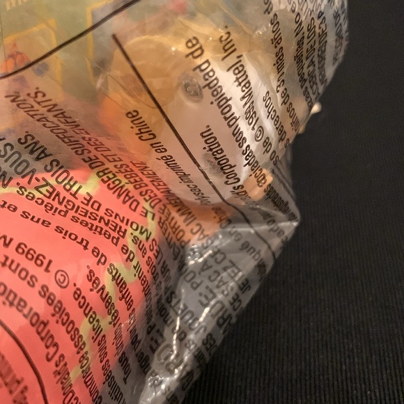 Vintage 1999 McDonald’s Happy Meal, “Birthday Party Barbie” #5 - Picture 9 of 12